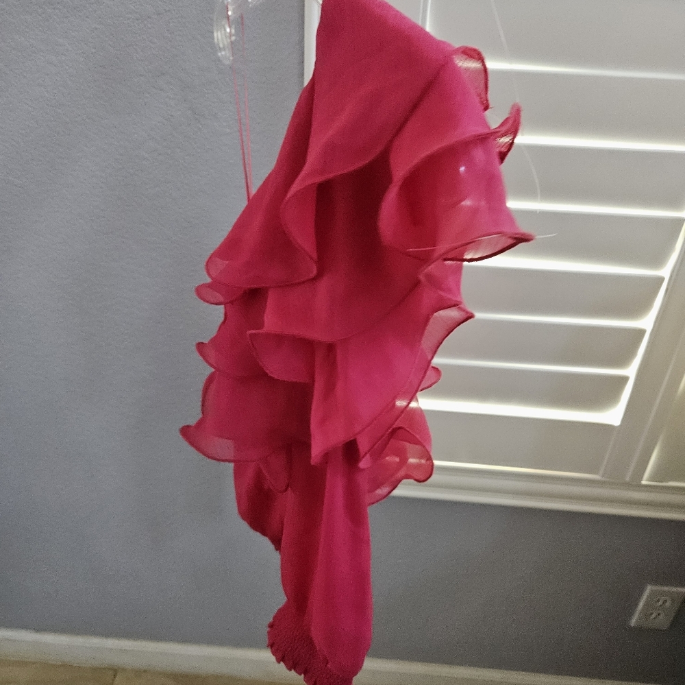 Pink Ruffled One-Shoulder Top Size L - Picture 10 of 14